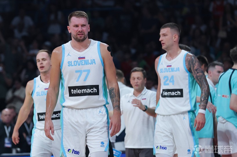 关于赛地聚焦——全明星赛冲刺阶段热度飙升,底特律活塞调整名单,气氛紧张,更衣室氛围转暖的信息 关于赛地聚焦——全明星赛冲刺阶段热度飙升,底特律活塞调整名单,气氛紧张,更衣室氛围转暖的信息