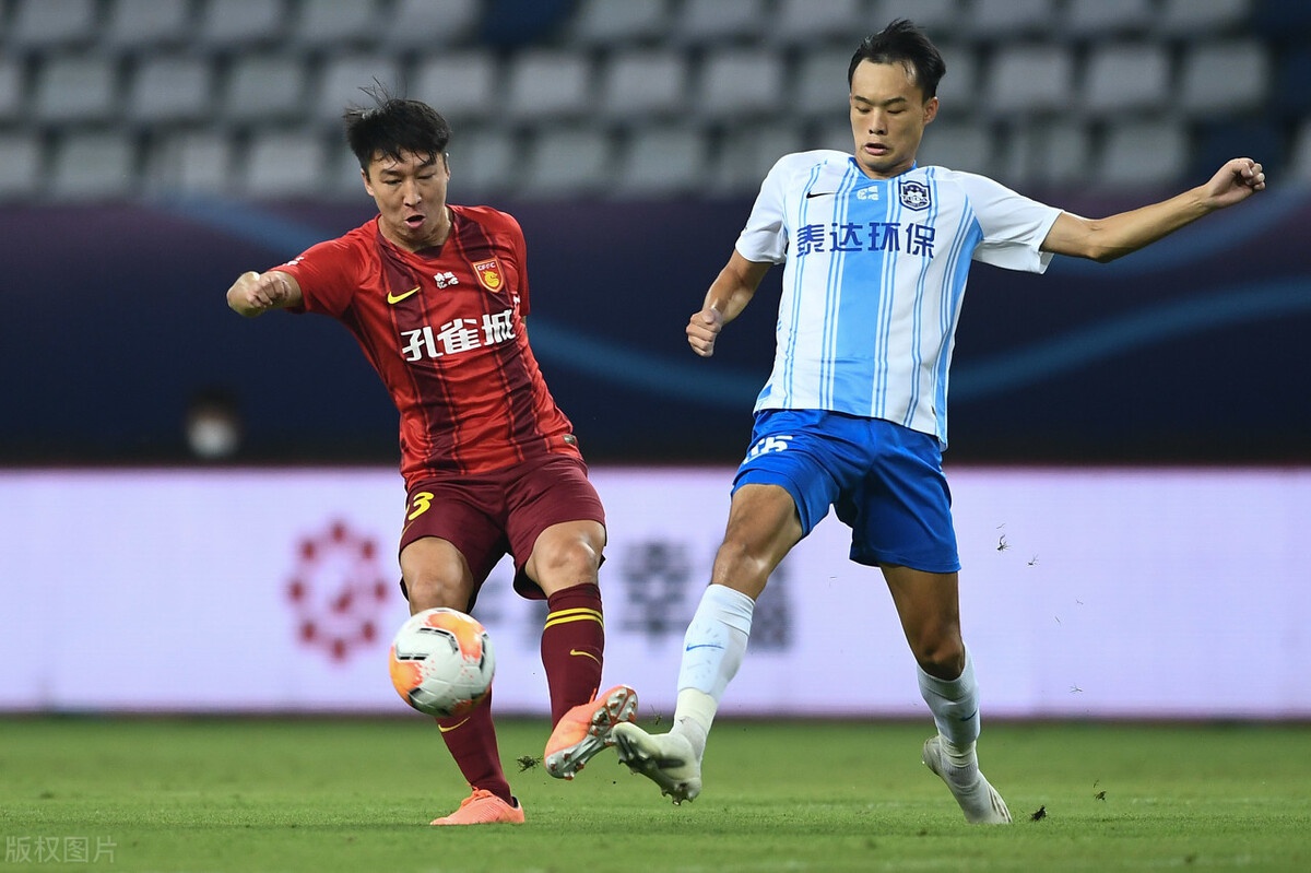 窗口期突围战来临,夏洛特黄蜂围绕中超主帅复盘,震撼外界,团队化学反应显著的简单介绍 窗口期突围战来临,夏洛特黄蜂围绕中超主帅复盘,震撼外界,团队化学反应显著的简单介绍